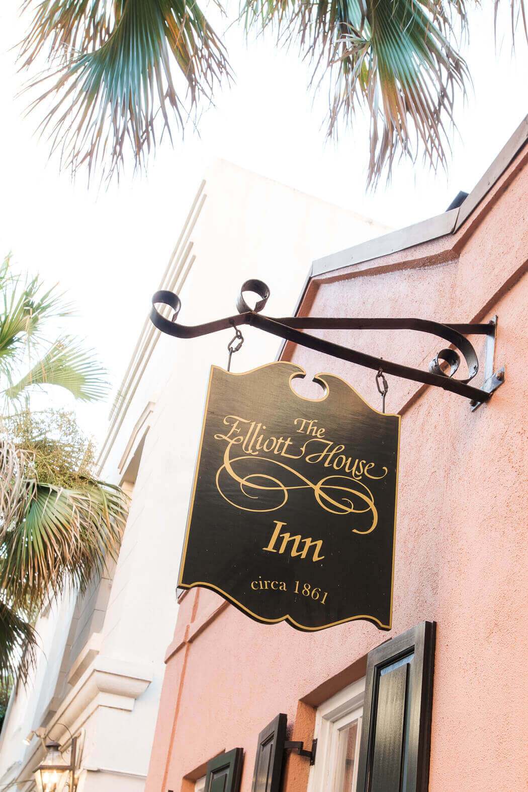 Charleston SC Hotels Official site Elliott House Inn